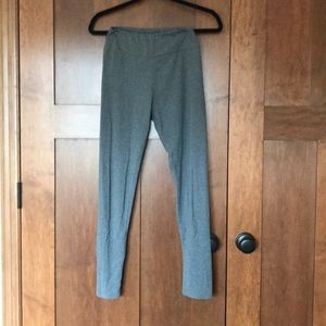 LulaRoe leggings grey